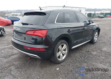 2018 Audi Q5 2.0T Premium/2.0T Tech Premium z USA, uszkodzony, nr VIN WA1BNAFY0J2224429